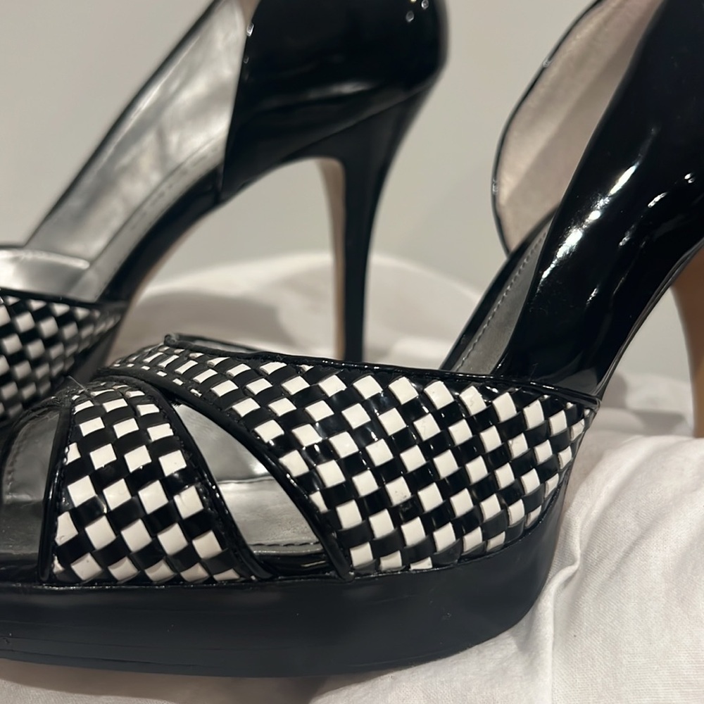 Marc Fisher Black and White Heels - Picture 5 of 10